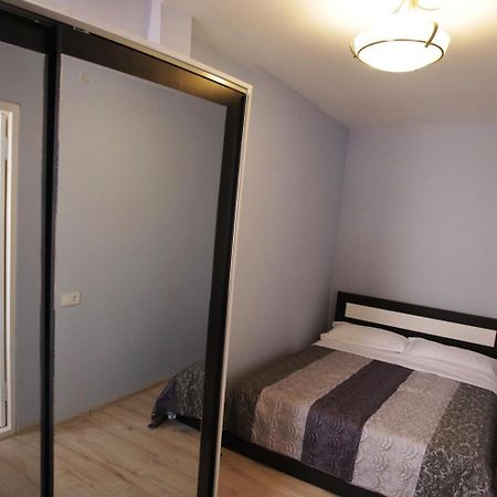 M & L Old Tbilisi Apartment ภายนอก รูปภาพ