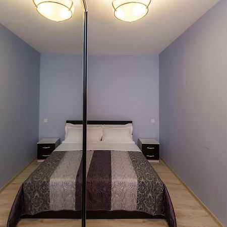 M & L Old Tbilisi Apartment ภายนอก รูปภาพ