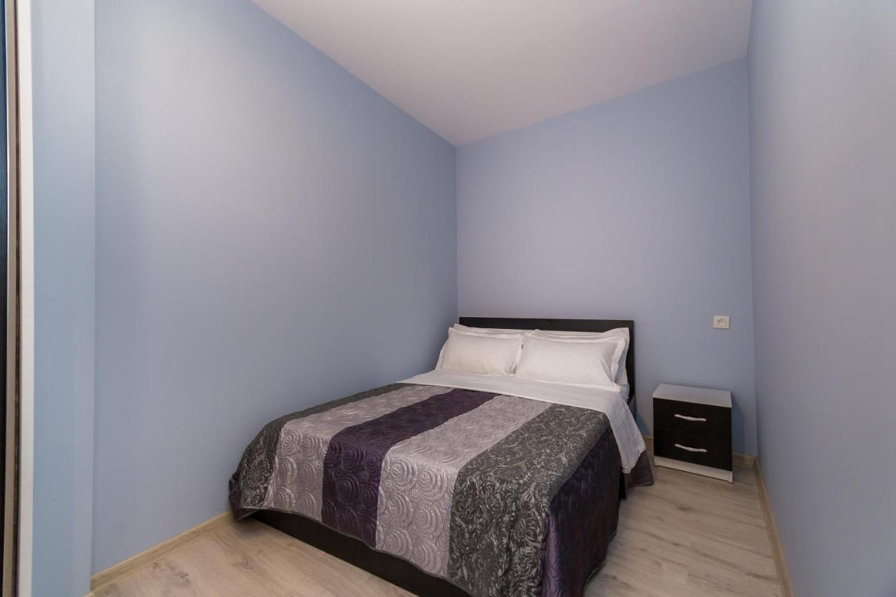 M & L Old Tbilisi Apartment ภายนอก รูปภาพ