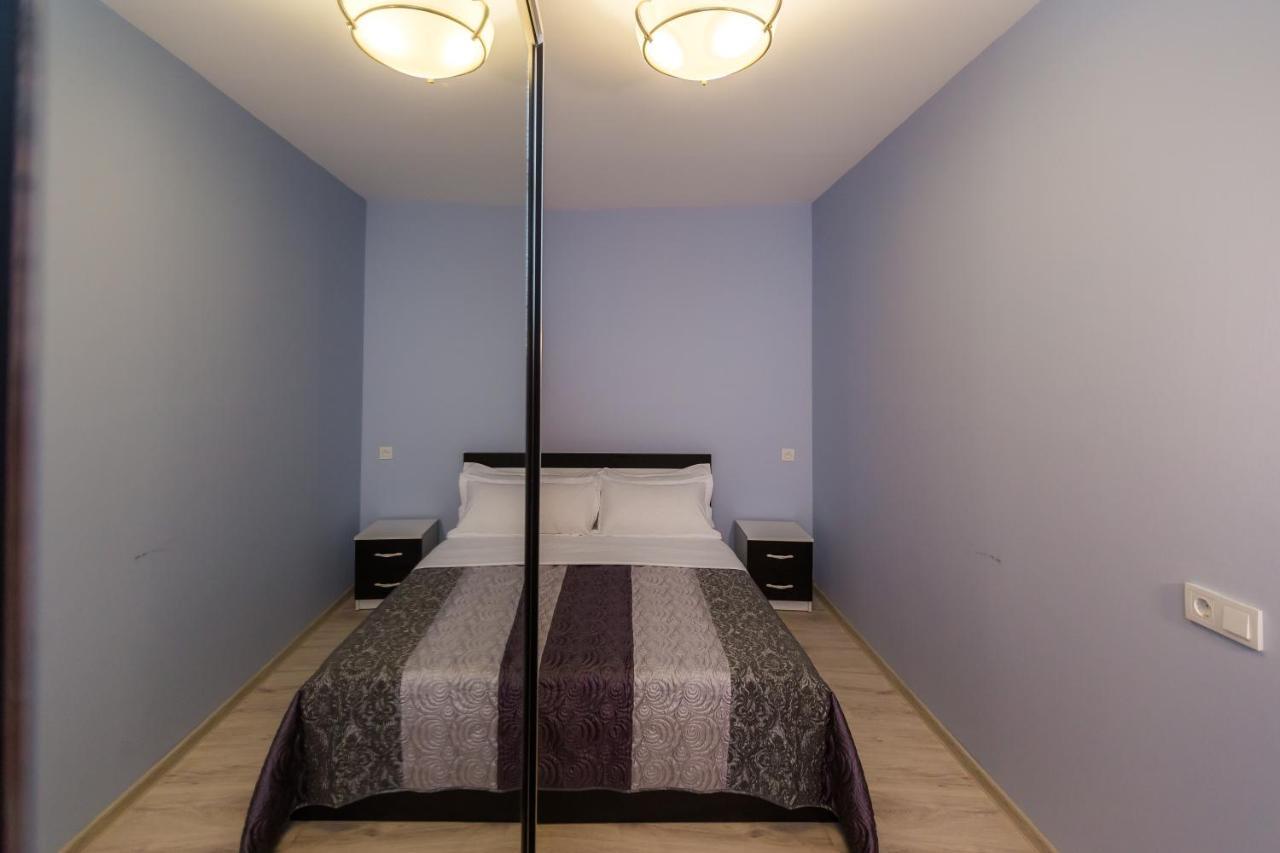 M & L Old Tbilisi Apartment ภายนอก รูปภาพ